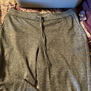 Ava & Viv black and white tie pants